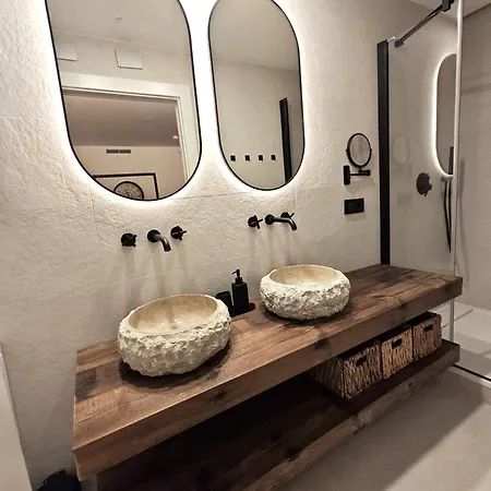 La Parada Del Rey - Luxury